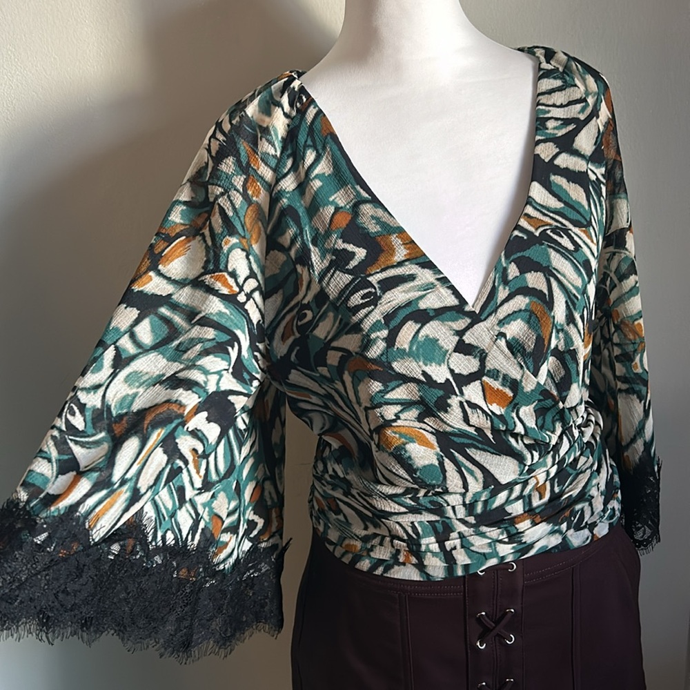 New Anthropologie Lace Trimmed Flutter Sleeve Abstract Chiffon Print Wrap Blouse - Picture 2 of 14
